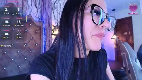   online show from 15, 12, 2025