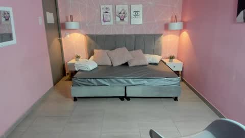 Snapshot of zara__sweet chatting on 2, 1, 2025 Zara Sweet online show from 2, 1, 2025