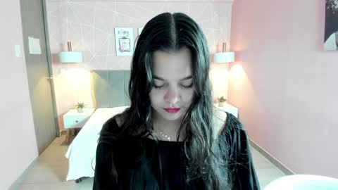 Snapshot of zara__sweet chatting on 6, 1, 2025 Zara Sweet online show from 6, 1, 2025