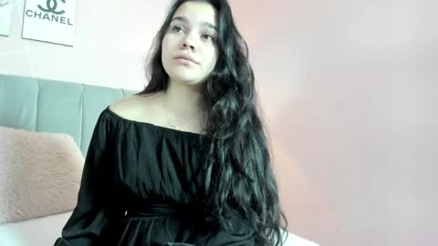 Snapshot of zara__sweet chatting on 6, 1, 2025 Zara Sweet online show from 6, 1, 2025
