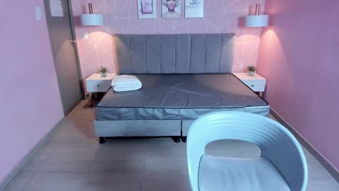 Snapshot of zara__sweet chatting on 24, 1, 2025 Zara Sweet online show from 24, 1, 2025