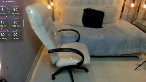 zara_moon1 online show from 22, 7, 2026