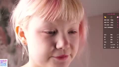 Snapshot of zara_shine chatting on 17, 7, 2026 Criss online show from 17, 7, 2026