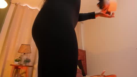 Zara . online show from 10, 11, 2025