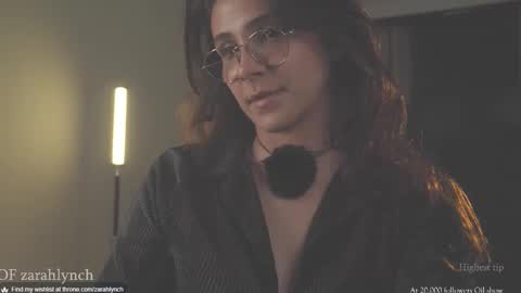 Snapshot of zarahlynch chatting on 8, 11, 2025 Miss Lynch Next show 2911 online show from 8, 11, 2025