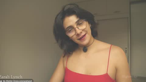 Snapshot of zarahlynch chatting on 25, 5, 2026 Miss Lynch Next show 2911 online show from 25, 5, 2026