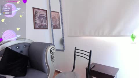 Snapshot of zaratrump chatting on 20, 9, 2025 zaratrump online show from 20, 9, 2025