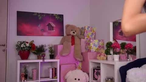 Snapshot of zariavera chatting on 10, 10, 2025 zariavera online show from 10, 10, 2025