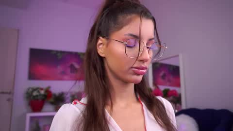 Snapshot of zariavera chatting on 19, 10, 2025 zariavera online show from 19, 10, 2025