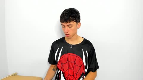 Snapshot of zayn_blaze chatting on 13, 9, 2025 zayn_blaze online show from 13, 9, 2025