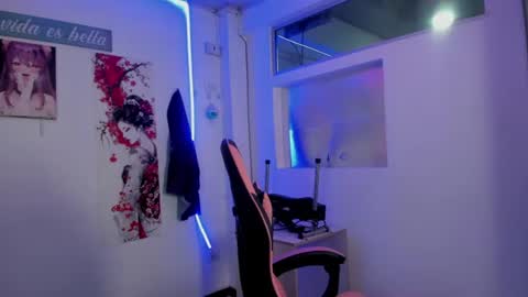 Snapshot of zayuryy chatting on 9, 7, 2026 zayuryy online show from 9, 7, 2026