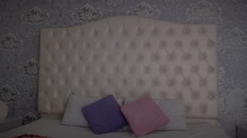 Karolyne online show from 6, 2, 2025