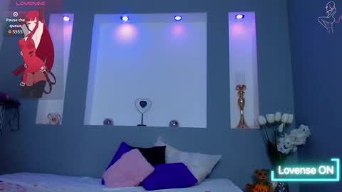 Karolyne online show from 30, 11, 2025