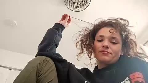 KENDAL Kaylee online show from 12, 2, 2025