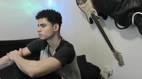 Snapshot of zenhzu chatting on 3, 12, 2024 zenzhu online show from 3, 12, 2024