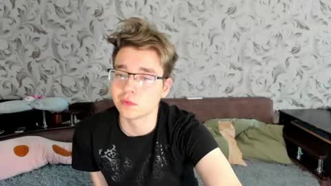 Ethan online show from 4, 6, 2026