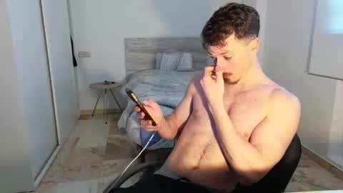Snapshot of zeusoctavian chatting on 3, 5, 2026 Zeus Octavian online show from 3, 5, 2026