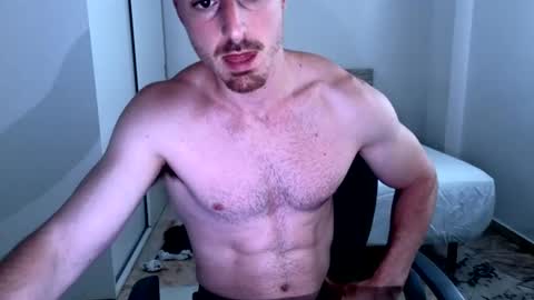 Snapshot of zeusoctavian chatting on 5, 8, 2026 Zeus Octavian online show from 5, 8, 2026