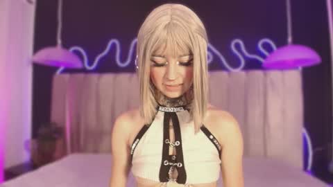 zhally_dee online show from 11, 3, 2026