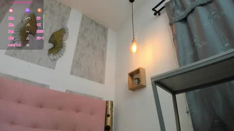 ZHAMIRA  ANDRES online show from 20, 11, 2025