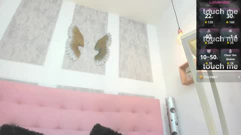 ZHAMIRA  ANDRES online show from 30, 3, 2026