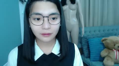 Snapshot of zhaviahale chatting on 27, 9, 2025 im your lovely zhaviabigcock here online show from 27, 9, 2025