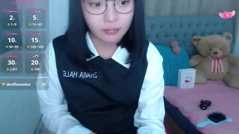 im your lovely zhaviabigcock here online show from 4, 3, 2026