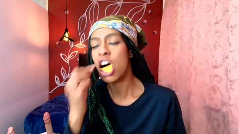 Zia Green online show from 16, 1, 2025