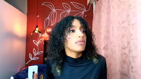 Zia Green online show from 31, 1, 2025