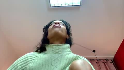 Zia Green online show from 9, 3, 2025