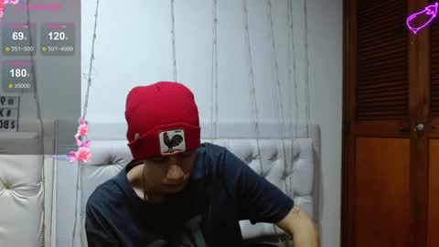 Snapshot of zion_bora chatting on 4, 12, 2024 Zion Bora online show from 4, 12, 2024