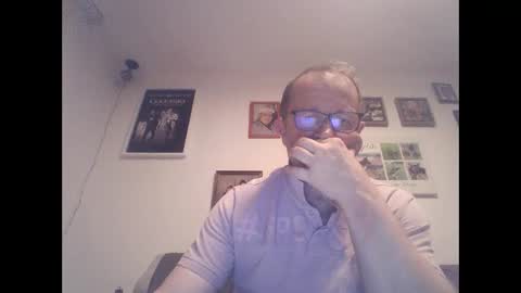 Zippi online show from 9, 10, 2025