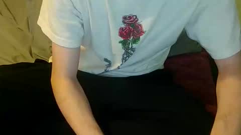 Snapshot of znda2002 chatting on 3, 3, 2026 znda2002 online show from 3, 3, 2026