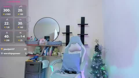 zoe_37 online show from 12, 12, 2024