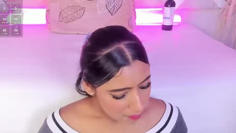 Zoey  online show from 25, 4, 2026