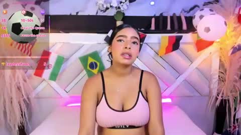 Zoey  online show from 23, 6, 2026