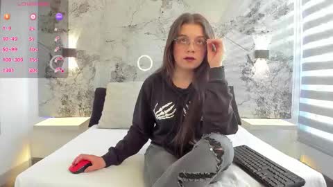 Zoe online show from 25, 3, 2026