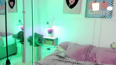 Zoe Lynch online show from 13, 3, 2026