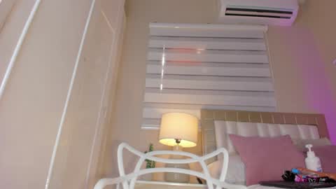 Snapshot of zoe_sky_ chatting on 6, 2, 2025 Hi guys i am Zoe online show from 6, 2, 2025