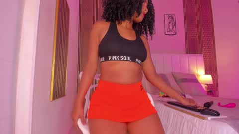 Snapshot of zoe_sky_ chatting on 1, 10, 2025 Hi guys i am Zoe online show from 1, 10, 2025