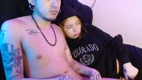 Snapshot of zoee_jhonnyy chatting on 7, 3, 2025 zoee jhonnyy online show from 7, 3, 2025