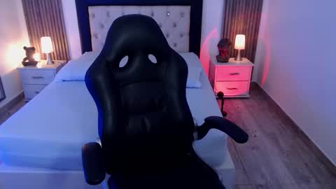 zoe online show from 4, 10, 2025