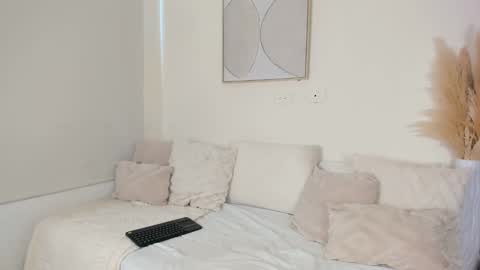 zoegarner10 online show from 22, 12, 2025