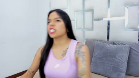 ZoeSwam online show from 24, 2, 2025