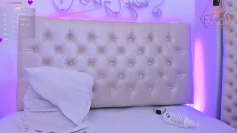 zoeth_ruiz online show from 17, 1, 2025