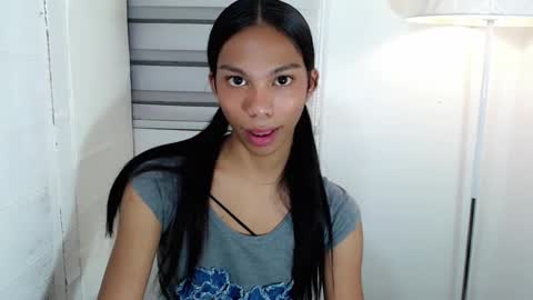 Snapshot of zoeygorgeous19 chatting on 12, 2, 2025 zoey online show from 12, 2, 2025