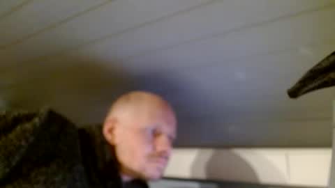 Snapshot of zolexthomas chatting on 12, 12, 2024 zolexthomas online show from 12, 12, 2024