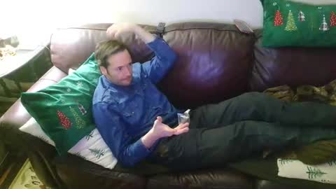 Snapshot of zorakload chatting on 4, 2, 2026 Jesse online show from 4, 2, 2026