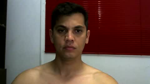 zoro_00 online show from 12, 11, 2025