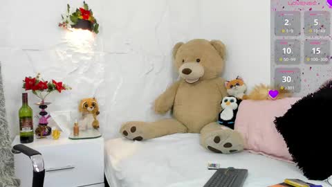 Violeta online show from 5, 3, 2025